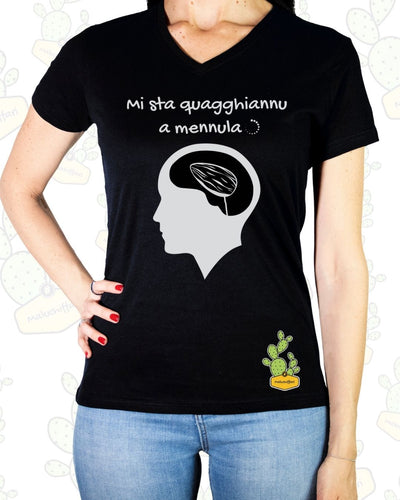 T-shirt Donna – MI STA QUAGGHIAUNNU A MENNULA