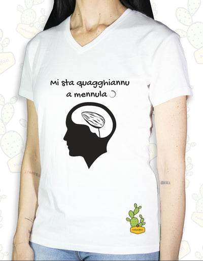 T-shirt Donna – MI STA QUAGGHIAUNNU A MENNULA